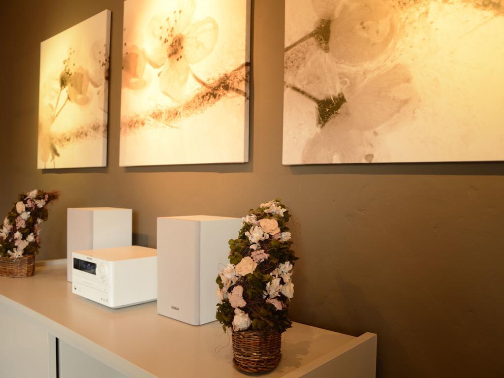 Charming Holiday Home In Zele Near The Forest 外观 照片